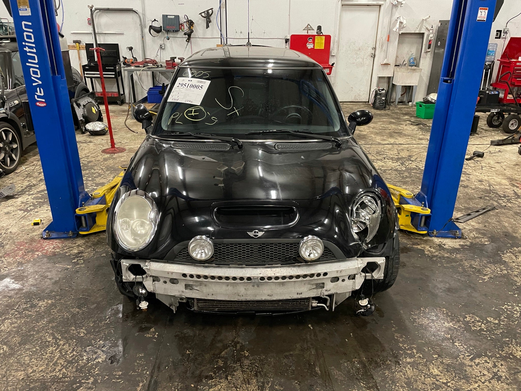 ALLMAG Auto Parts, 2004 MINI Cooper Hatchback S with JCW Tuning Kit, New Parts Car (March 2021) Stk # 228