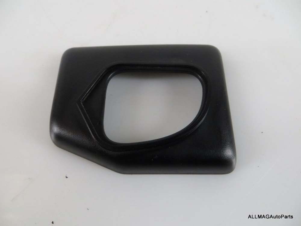 Mini Cooper, 2008-2014 Mini Cooper 3rd Door Clubdoor Lower Covering Trim 51212755568