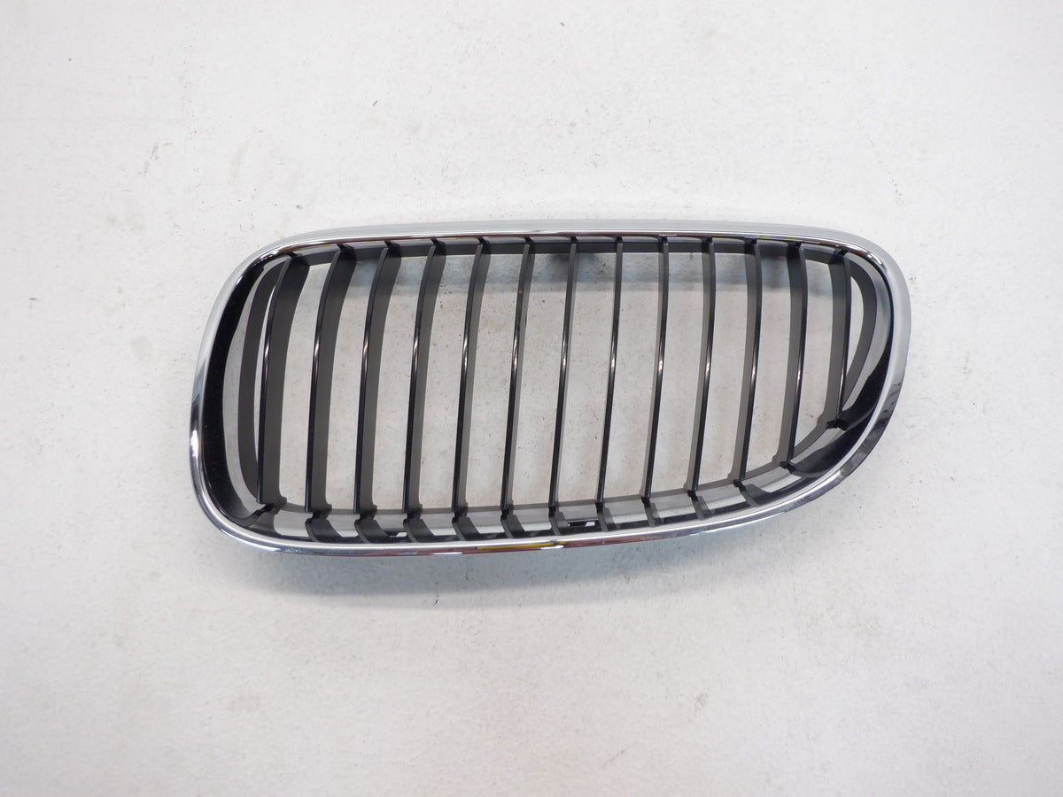 BMW, BMW 3 Series Front Grille Left Chrome New OEM 51137254967 11-13 E92