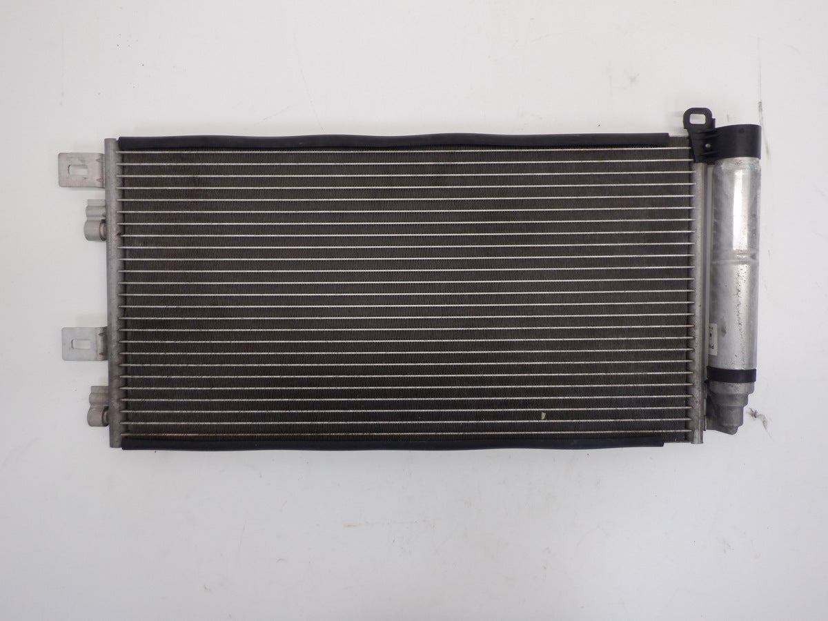 Mini Cooper, Mini Cooper AC Condenser 64531490572 02-08 R50 R52 R53